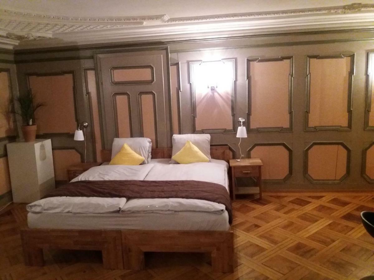 Hotel Garni Frohsinn Uttwil 외부 사진